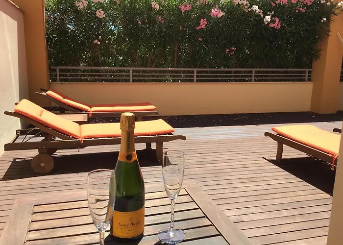 Deluxe Chillout Experience